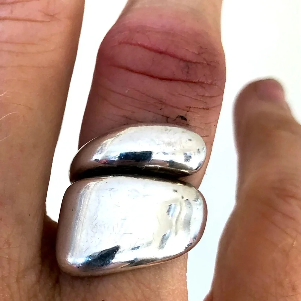 Sterling Silver wrap style ring with adjustment - Picture 1 of 3